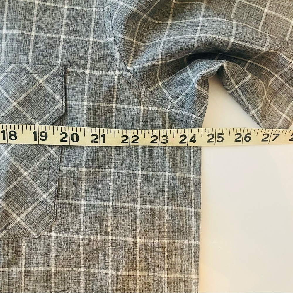 Orvis Men's Short Sleeve Woven Tech Shirt Size:L - Picture 8 of 9